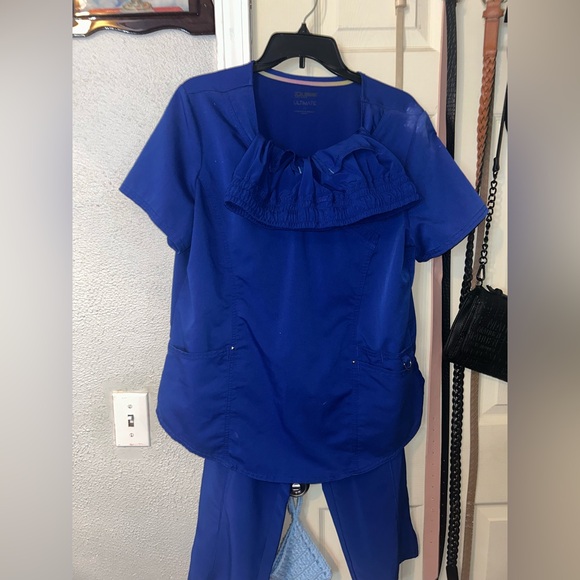 Blue Ruffled Scrub Set - Picture 2 of 2